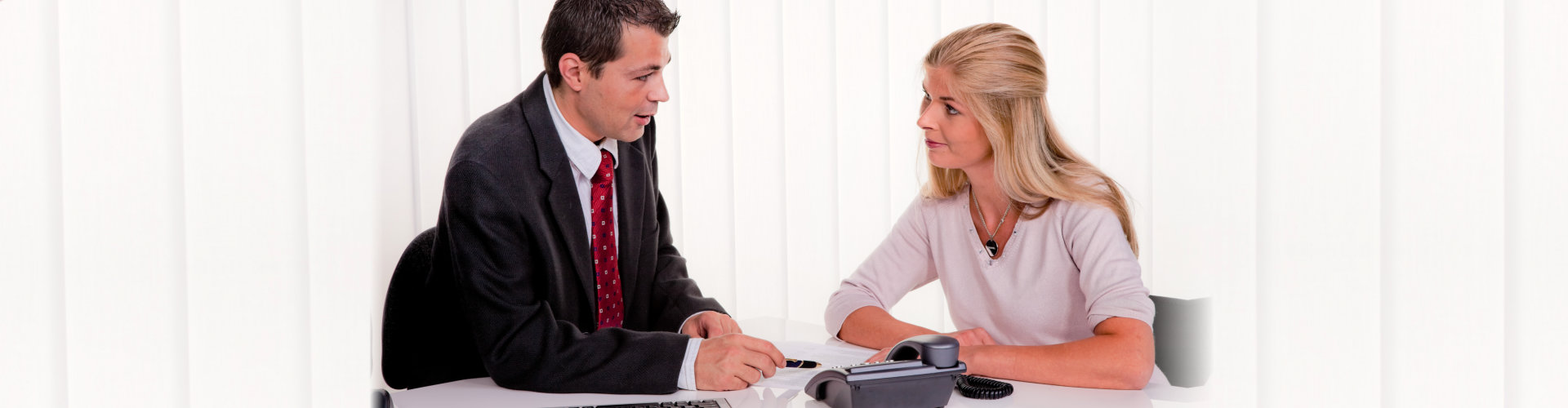 woman talking to her counselor